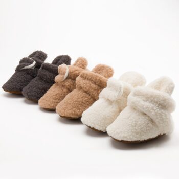Chaussons à scratch en fourrure pour bébé