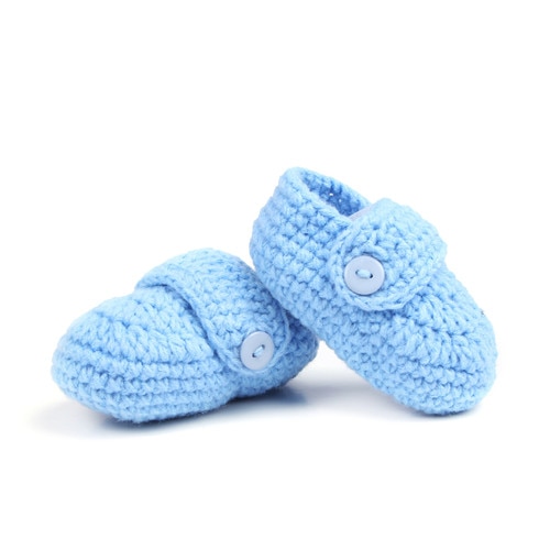 Chaussons tricoté avec fermeture à boutons pour bébé 3934 31bab6