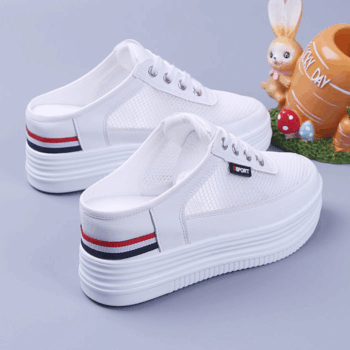 Demi-pantoufles style tennis