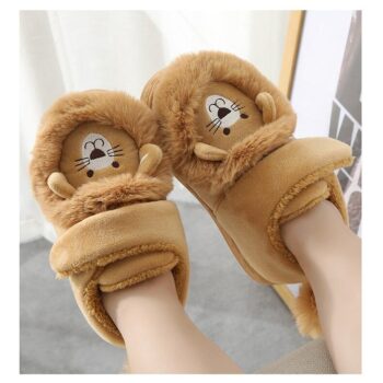 Chausson roi lion dessin animé chaudes