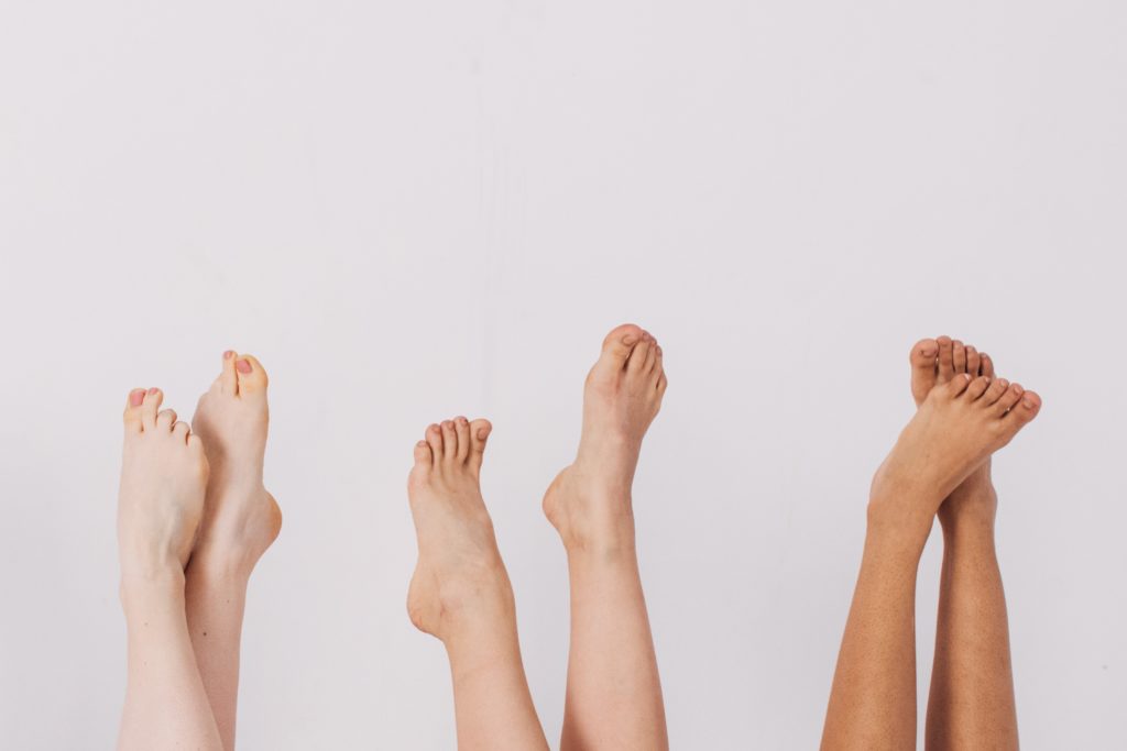 Comment prendre soin de vos pieds l’hiver : 7 astuces pour des pieds en pleine santé Uncategorized pexels koolshooters 7325336