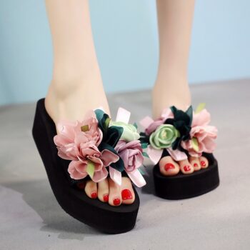 Sandales d'été compensées avec fleurs pour femmes