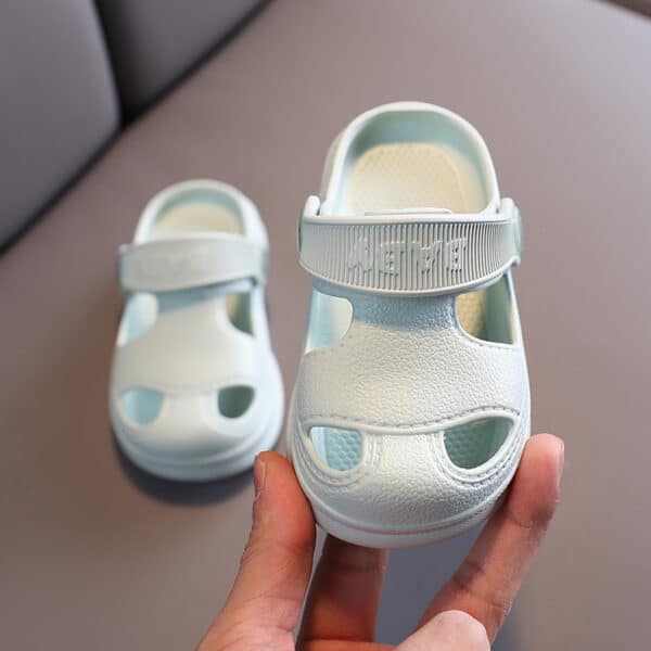 Sandale d'été pour bébé antidérapante et confortable 58906 khctey