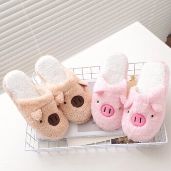 Pantoufles cochon en peluche